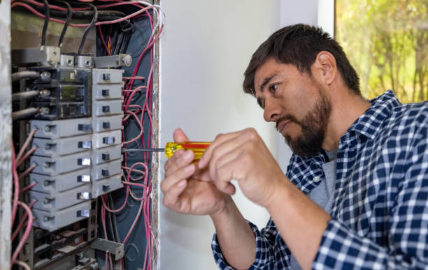 Affordable Emergency Electrician in Freeport, NY